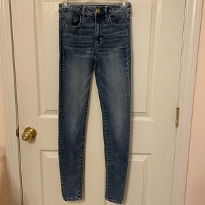 American Eagle Hi-Rise Jegging